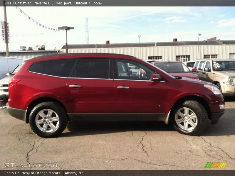 Red Jewel Tintcoat / Ebony 2010 Chevrolet Traverse LT