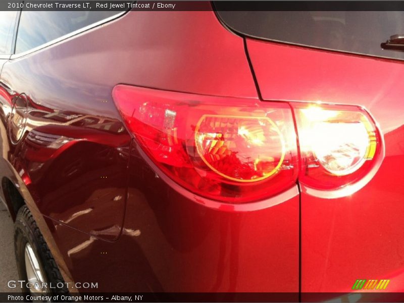 Red Jewel Tintcoat / Ebony 2010 Chevrolet Traverse LT