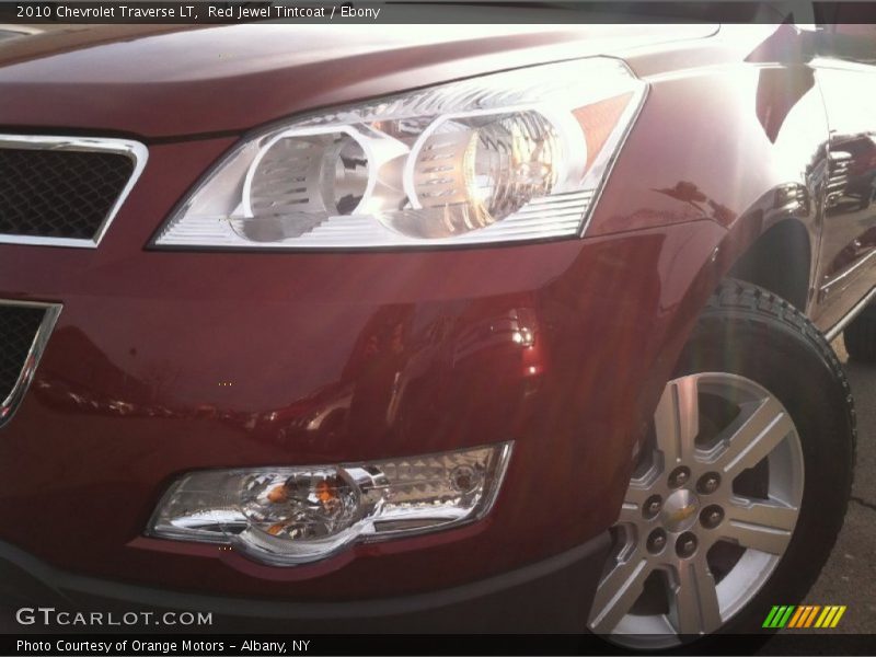 Red Jewel Tintcoat / Ebony 2010 Chevrolet Traverse LT