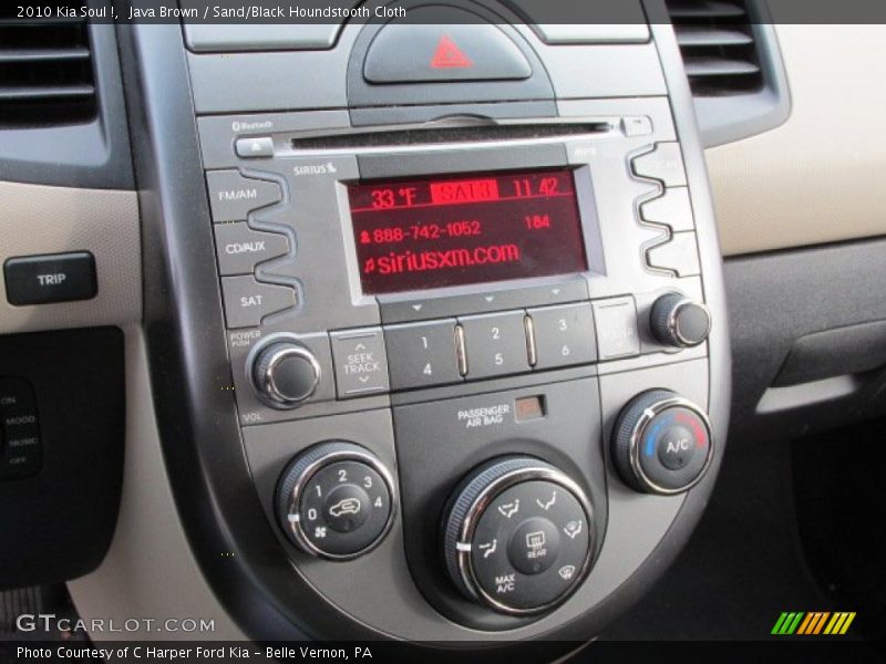 Java Brown / Sand/Black Houndstooth Cloth 2010 Kia Soul !