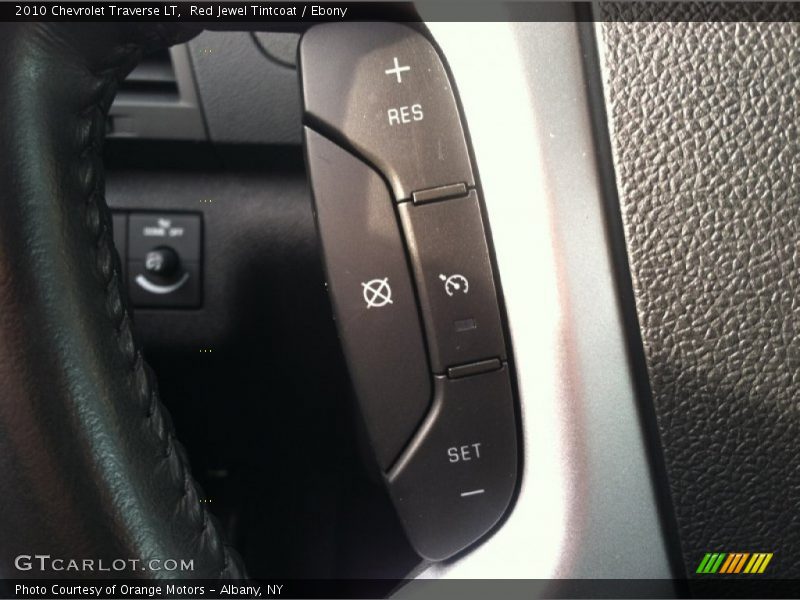 Red Jewel Tintcoat / Ebony 2010 Chevrolet Traverse LT
