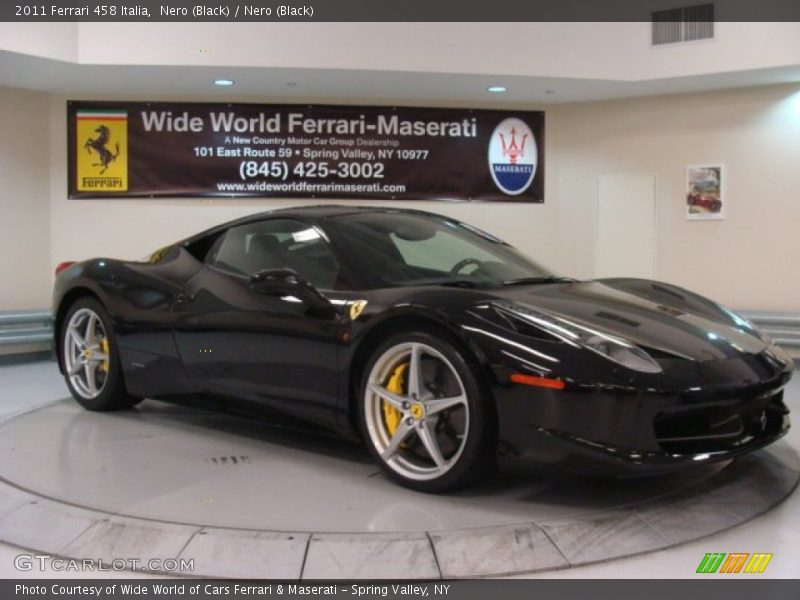 Nero (Black) / Nero (Black) 2011 Ferrari 458 Italia