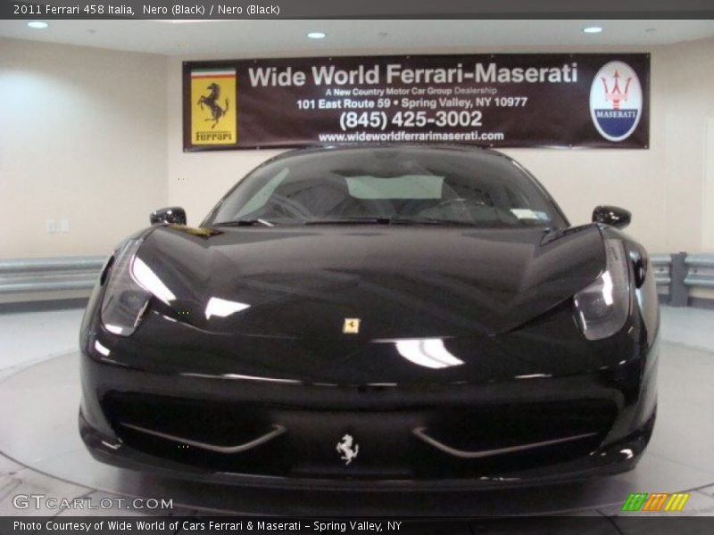 Nero (Black) / Nero (Black) 2011 Ferrari 458 Italia