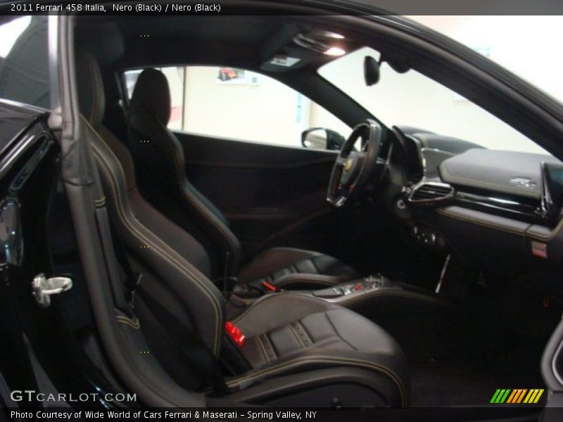  2011 458 Italia Nero (Black) Interior