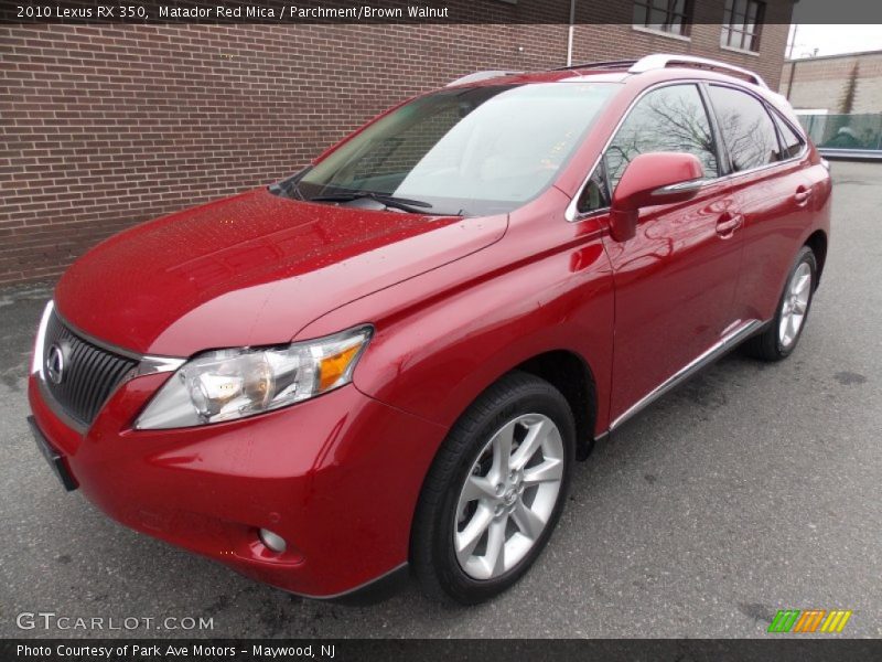 Front 3/4 View of 2010 RX 350