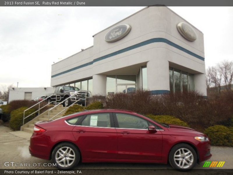 Ruby Red Metallic / Dune 2013 Ford Fusion SE