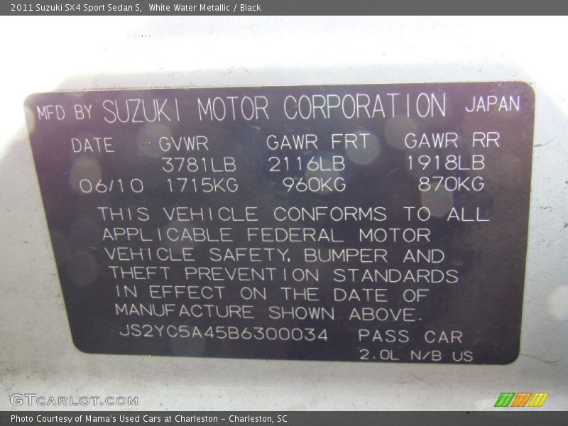 White Water Metallic / Black 2011 Suzuki SX4 Sport Sedan S
