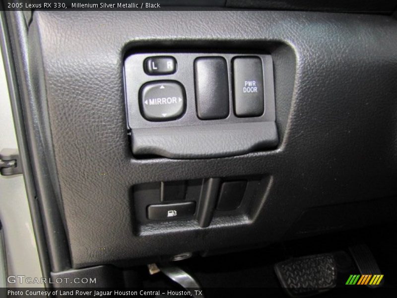 Millenium Silver Metallic / Black 2005 Lexus RX 330