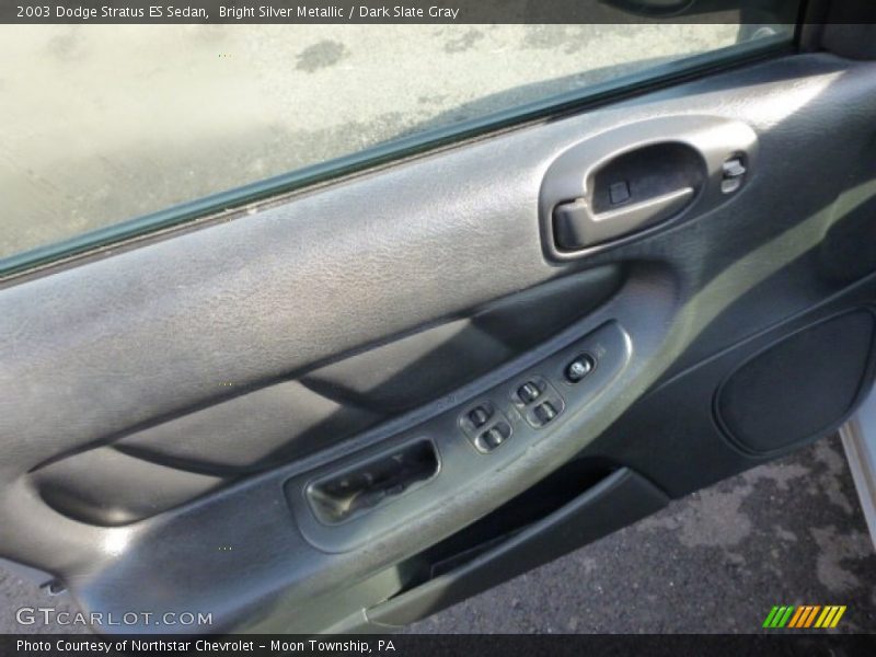 Bright Silver Metallic / Dark Slate Gray 2003 Dodge Stratus ES Sedan