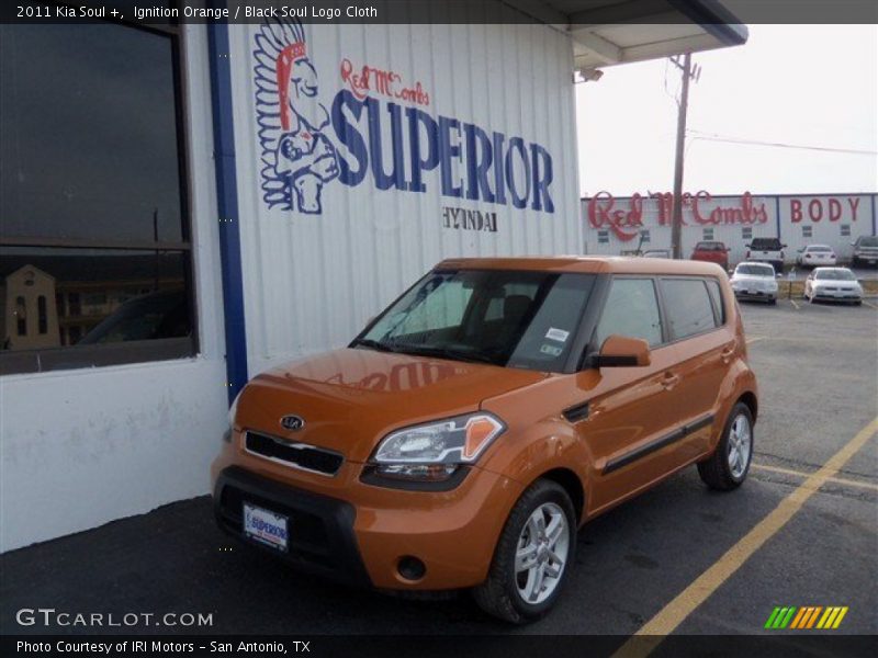 Ignition Orange / Black Soul Logo Cloth 2011 Kia Soul +