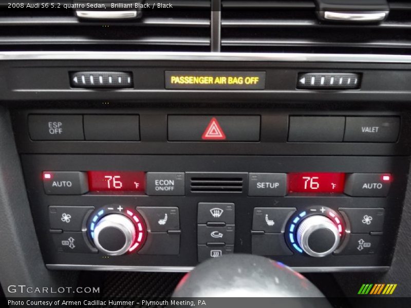 Controls of 2008 S6 5.2 quattro Sedan