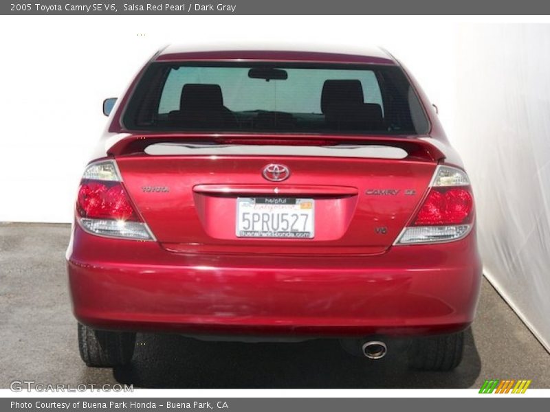 Salsa Red Pearl / Dark Gray 2005 Toyota Camry SE V6