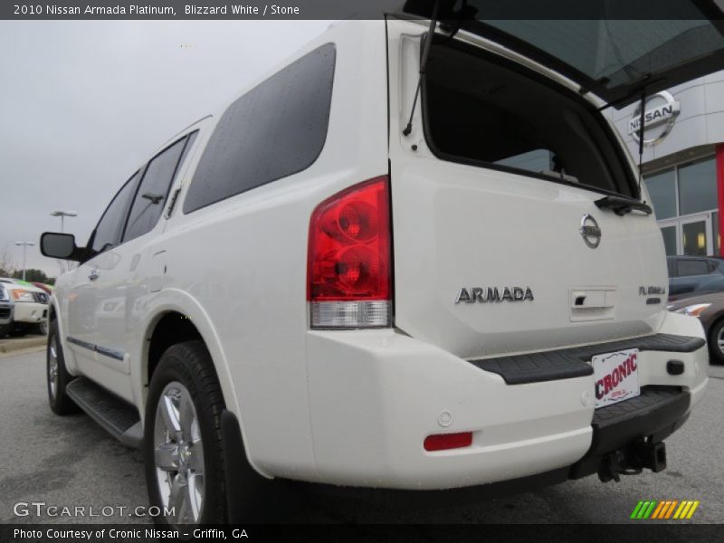 Blizzard White / Stone 2010 Nissan Armada Platinum