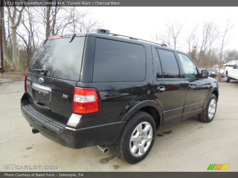 Tuxedo Black / Charcoal Black 2013 Ford Expedition Limited 4x4