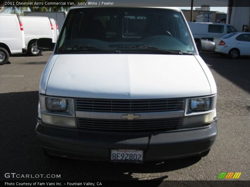 Ivory White / Pewter 2001 Chevrolet Astro Commercial Van