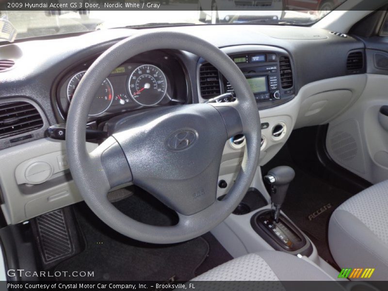 Gray Interior - 2009 Accent GS 3 Door 