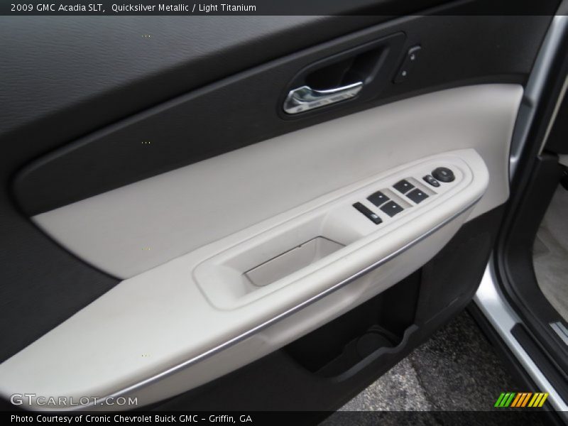 Quicksilver Metallic / Light Titanium 2009 GMC Acadia SLT