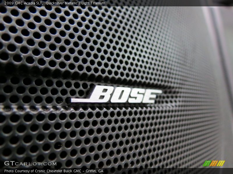 Quicksilver Metallic / Light Titanium 2009 GMC Acadia SLT
