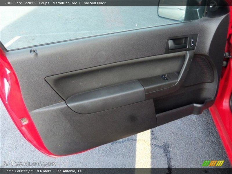 Vermillion Red / Charcoal Black 2008 Ford Focus SE Coupe