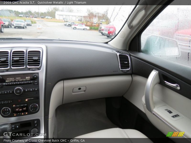 Quicksilver Metallic / Light Titanium 2009 GMC Acadia SLT