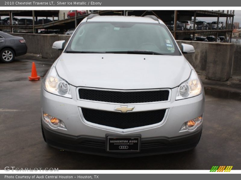 Silver Ice Metallic / Ebony 2010 Chevrolet Traverse LT