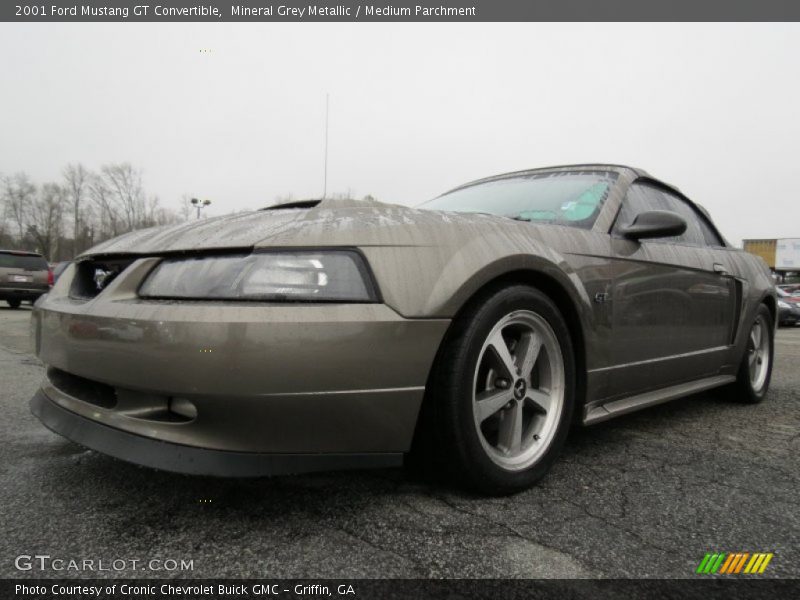Front 3/4 View of 2001 Mustang GT Convertible