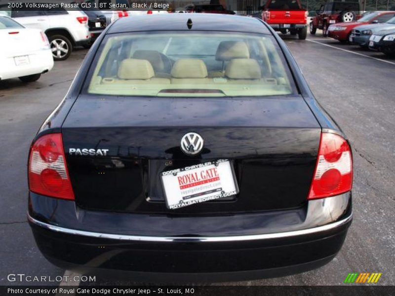 Black / Beige 2005 Volkswagen Passat GLS 1.8T Sedan