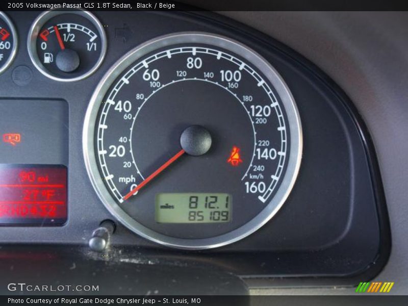 Black / Beige 2005 Volkswagen Passat GLS 1.8T Sedan