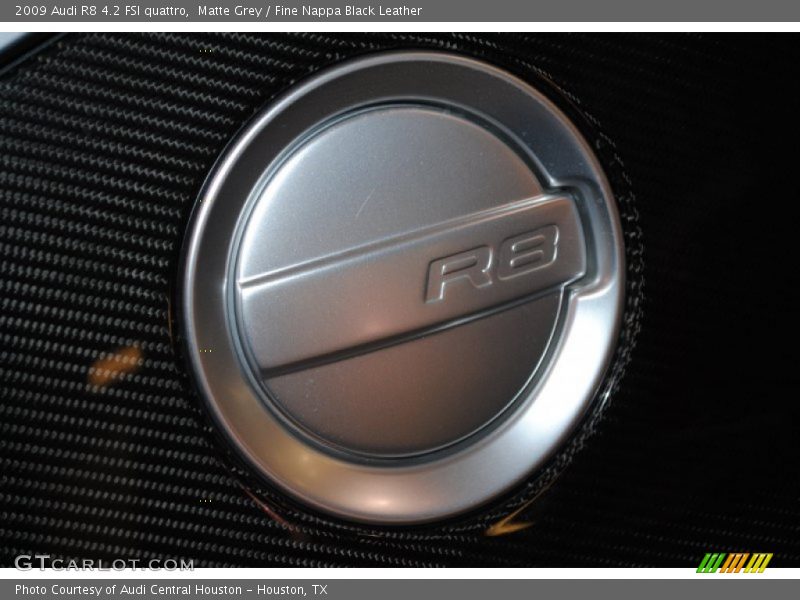 Matte Grey / Fine Nappa Black Leather 2009 Audi R8 4.2 FSI quattro
