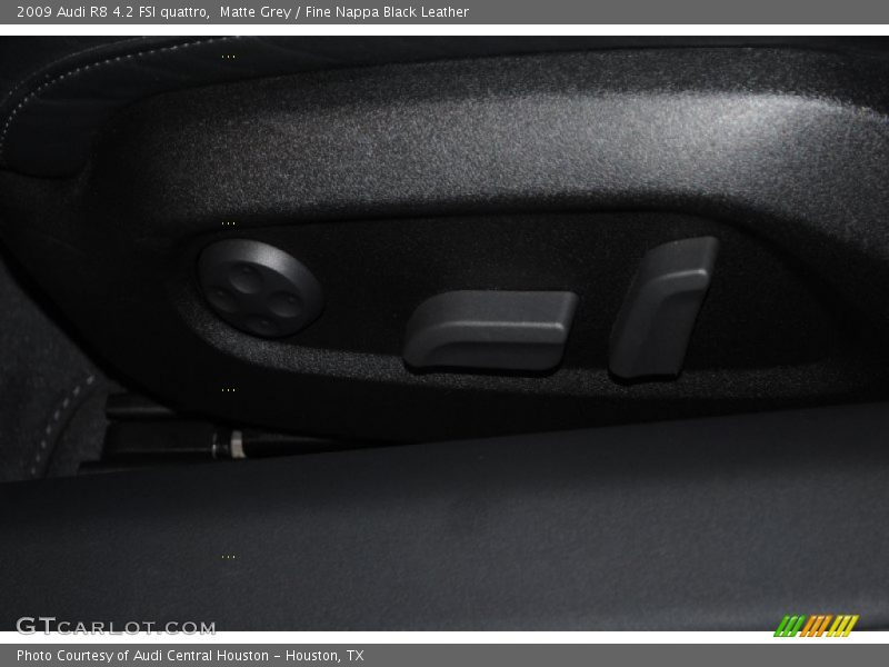 Matte Grey / Fine Nappa Black Leather 2009 Audi R8 4.2 FSI quattro