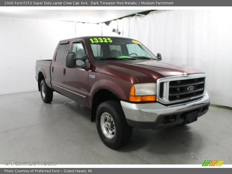 Dark Toreador Red Metallic / Medium Parchment 2000 Ford F250 Super Duty Lariat Crew Cab 4x4