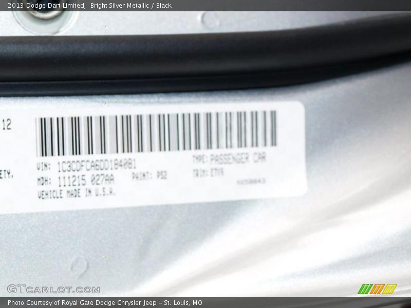 Bright Silver Metallic / Black 2013 Dodge Dart Limited