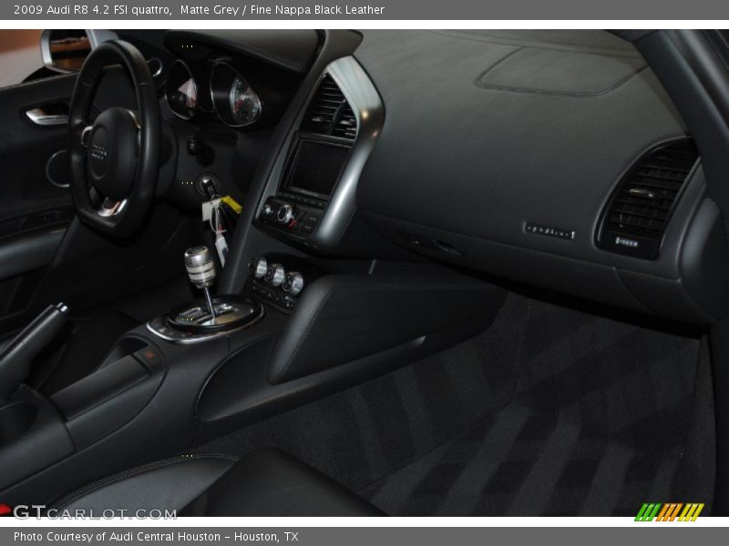 Matte Grey / Fine Nappa Black Leather 2009 Audi R8 4.2 FSI quattro