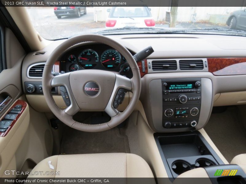 Dashboard of 2013 Yukon SLE