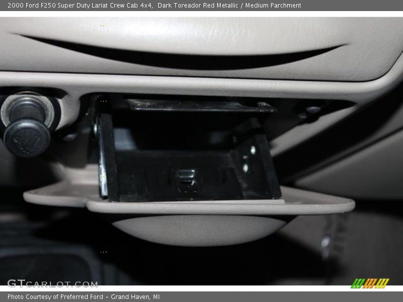 Dark Toreador Red Metallic / Medium Parchment 2000 Ford F250 Super Duty Lariat Crew Cab 4x4