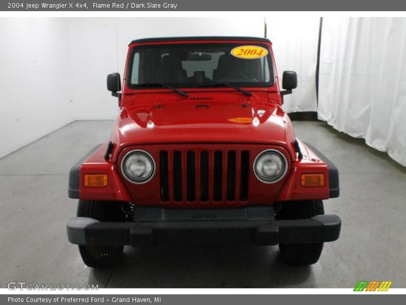 Flame Red / Dark Slate Gray 2004 Jeep Wrangler X 4x4