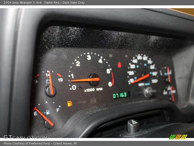 Flame Red / Dark Slate Gray 2004 Jeep Wrangler X 4x4