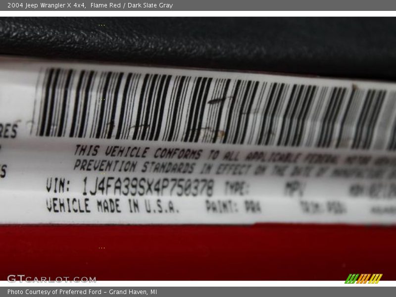Flame Red / Dark Slate Gray 2004 Jeep Wrangler X 4x4