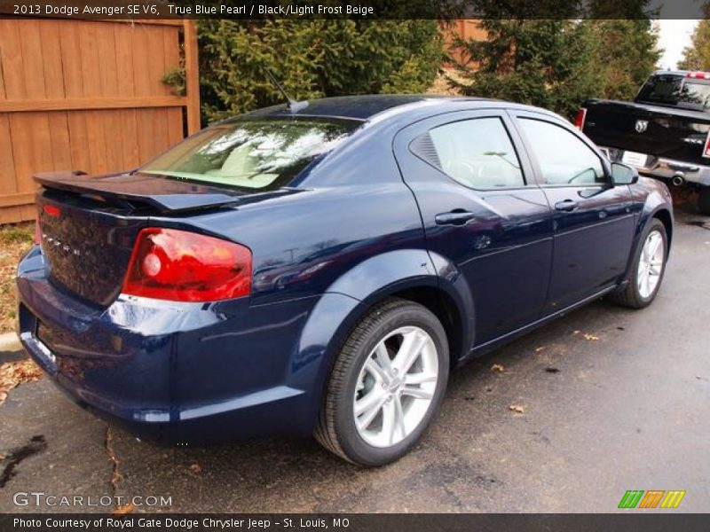 True Blue Pearl / Black/Light Frost Beige 2013 Dodge Avenger SE V6