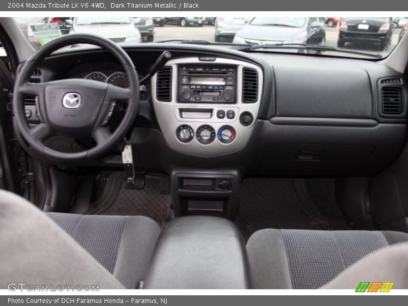 Dashboard of 2004 Tribute LX V6 4WD