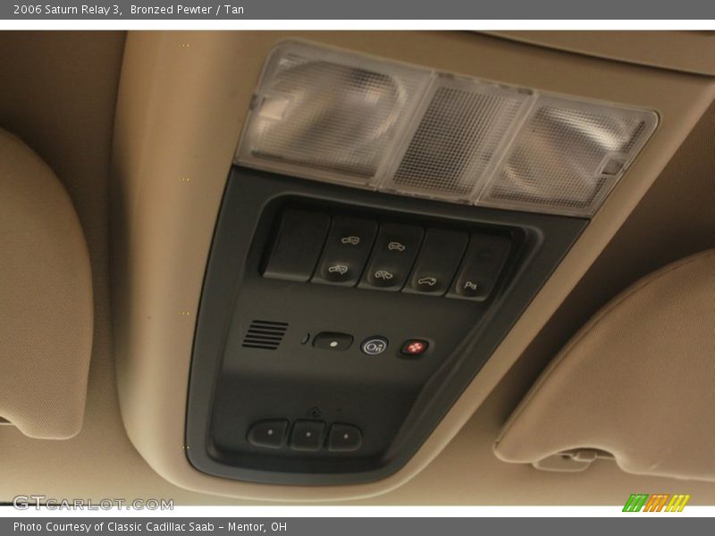 Bronzed Pewter / Tan 2006 Saturn Relay 3