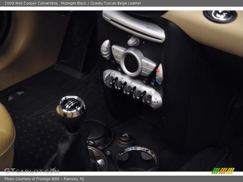 Midnight Black / Gravity Tuscan Beige Leather 2009 Mini Cooper Convertible