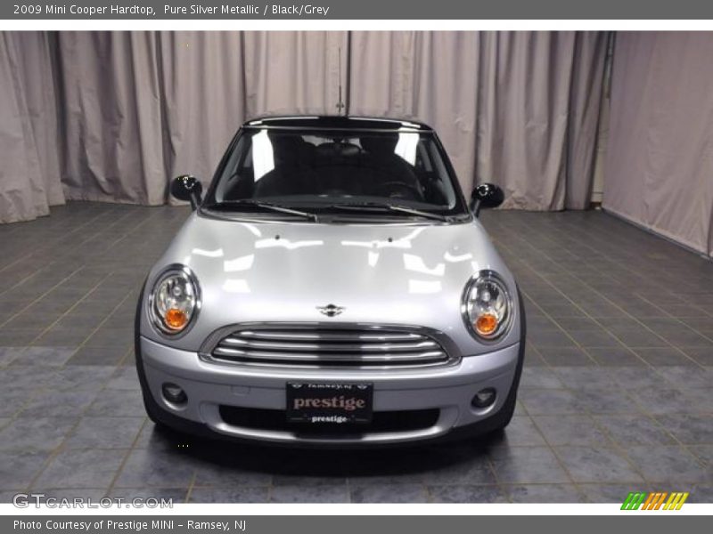 Pure Silver Metallic / Black/Grey 2009 Mini Cooper Hardtop