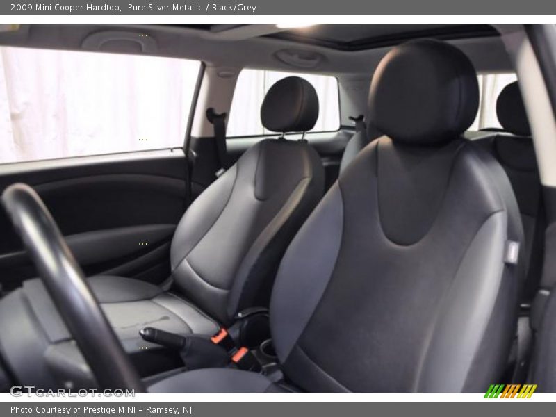 Pure Silver Metallic / Black/Grey 2009 Mini Cooper Hardtop