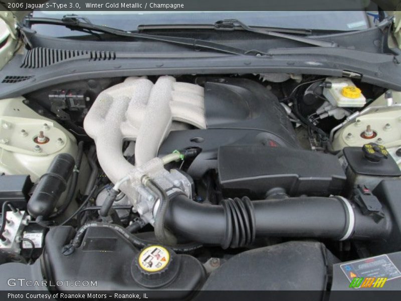 Winter Gold Metallic / Champagne 2006 Jaguar S-Type 3.0