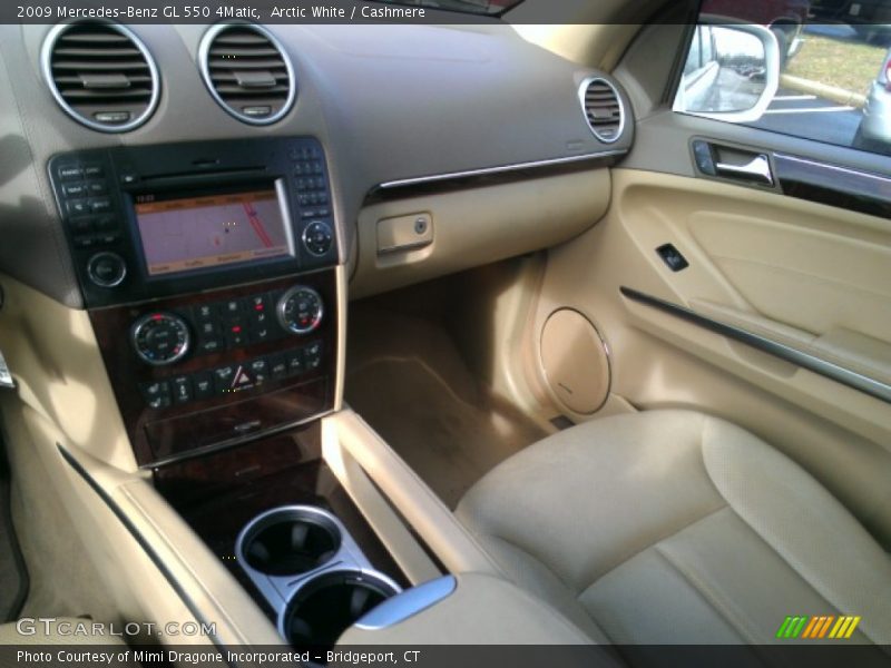Arctic White / Cashmere 2009 Mercedes-Benz GL 550 4Matic