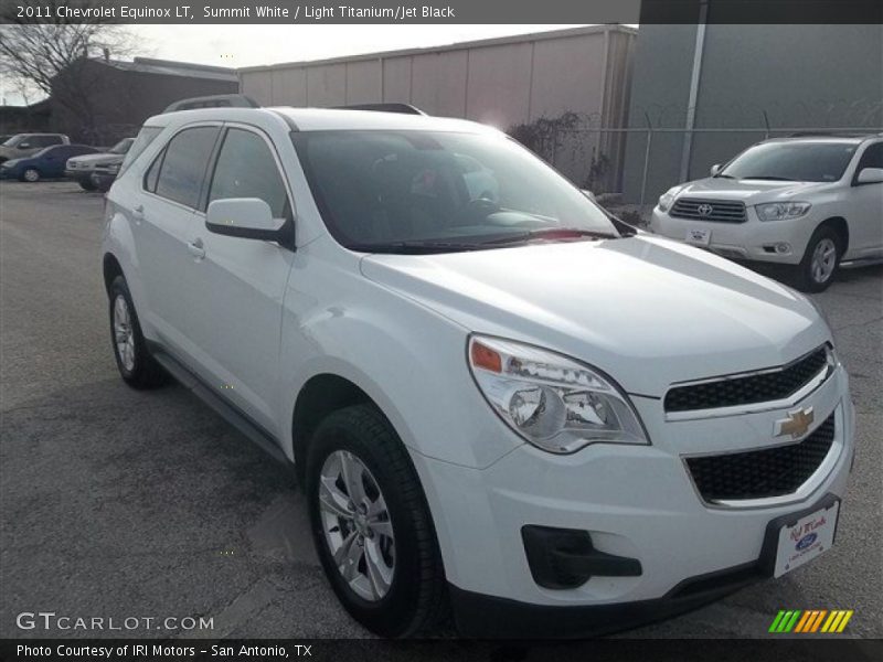 Summit White / Light Titanium/Jet Black 2011 Chevrolet Equinox LT