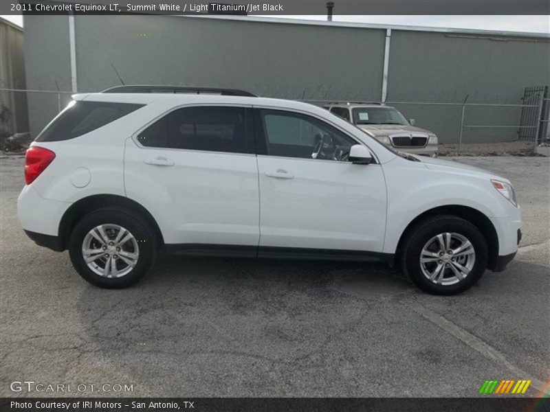 Summit White / Light Titanium/Jet Black 2011 Chevrolet Equinox LT
