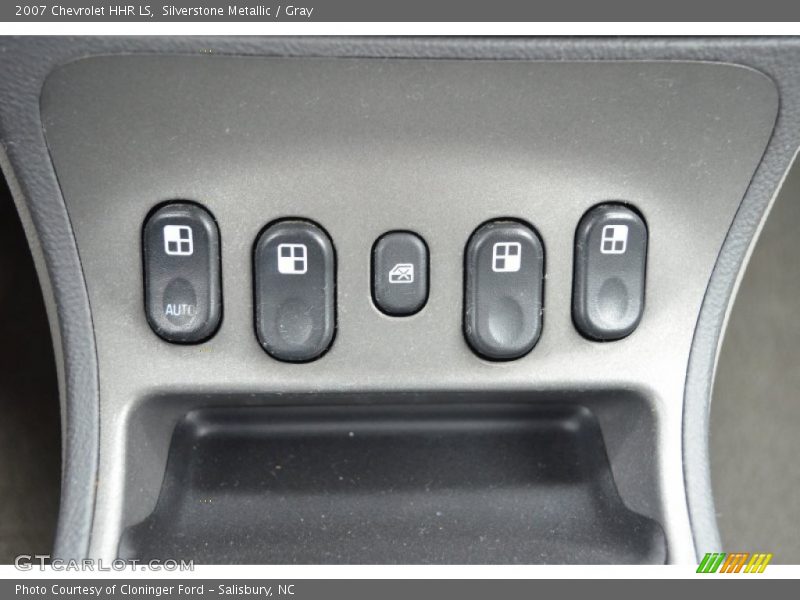 Silverstone Metallic / Gray 2007 Chevrolet HHR LS