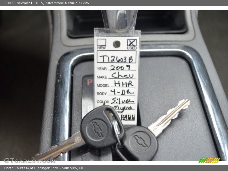 Silverstone Metallic / Gray 2007 Chevrolet HHR LS